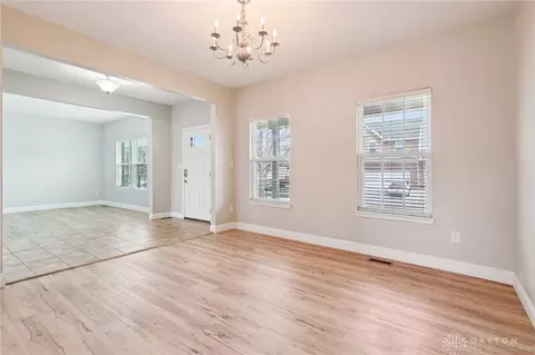 Living - 9452 Oak Brook Dr, Centerville, OH 45458 photo 3 of 10