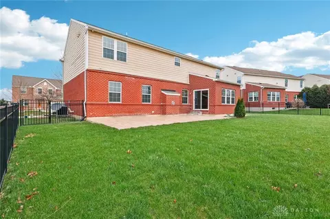 Exterior - 9452 Oak Brook Dr, Centerville, OH 45458 photo 7 of 7