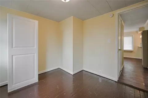 Bedroom - 2629 Berger Ave, Springfield, OH 45503 photo 3 of 3