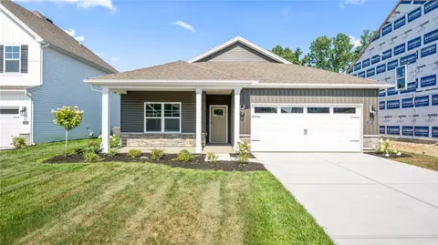 2207 Hackberry St, Springfield, OH 45505