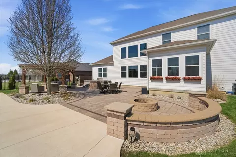 Exterior - 1250 Macintosh Ct, Troy, OH 45373 photo 15 of 21