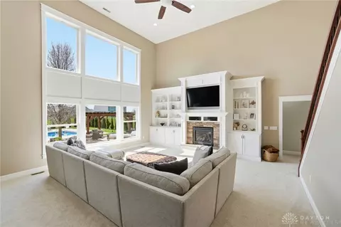 Living - 1250 Macintosh Ct, Troy, OH 45373 photo 4 of 7