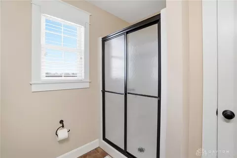 Bath - 1250 Macintosh Ct, Troy, OH 45373 photo 6 of 10