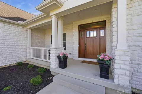 Exterior - 1250 Macintosh Ct, Troy, OH 45373 photo 8 of 21