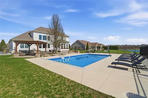 Exterior - 1250 Macintosh Ct, Troy, OH 45373 photo 1 of 21