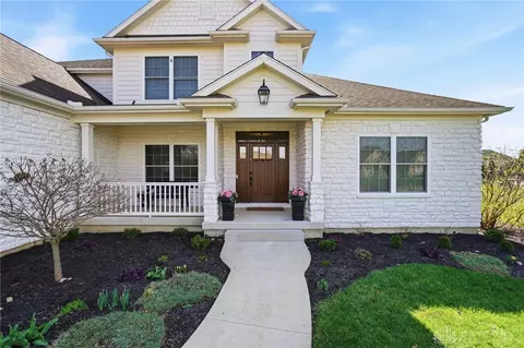 Exterior - 1250 Macintosh Ct, Troy, OH 45373 photo 7 of 21