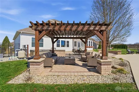 Exterior - 1250 Macintosh Ct, Troy, OH 45373 photo 17 of 21