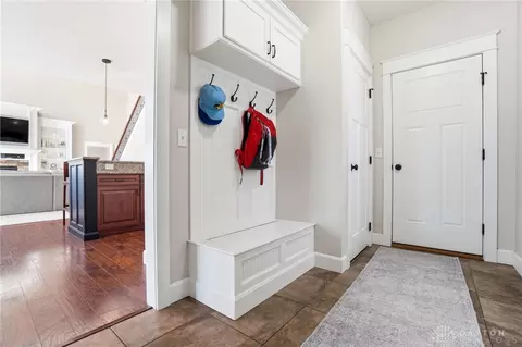 Entry Way - 1250 Macintosh Ct, Troy, OH 45373 photo 4 of 5