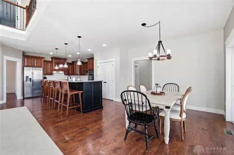 Dining - 1250 Macintosh Ct, Troy, OH 45373 photo 1 of 5
