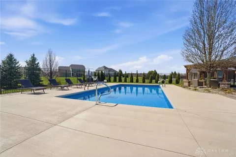 Exterior - 1250 Macintosh Ct, Troy, OH 45373 photo 12 of 21