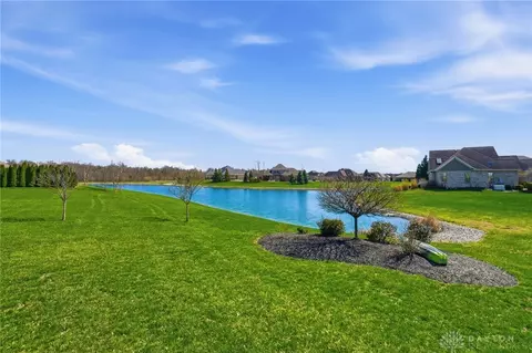 Exterior - 1250 Macintosh Ct, Troy, OH 45373 photo 14 of 21