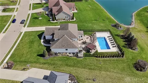 View/Area - 1250 Macintosh Ct, Troy, OH 45373 photo 3 of 4