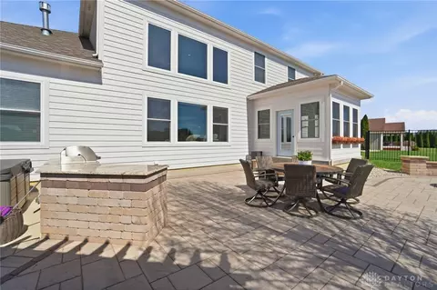 Exterior - 1250 Macintosh Ct, Troy, OH 45373 photo 18 of 21