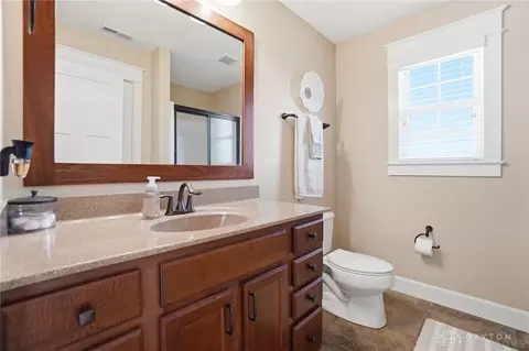 Bath - 1250 Macintosh Ct, Troy, OH 45373 photo 5 of 10