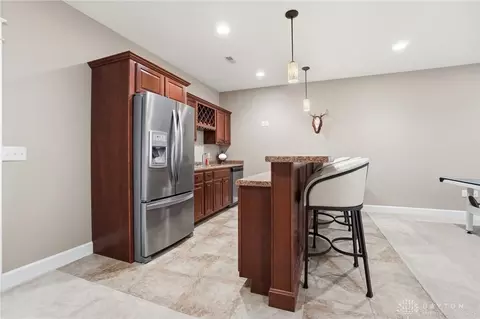 Kitchen - 1250 Macintosh Ct, Troy, OH 45373 photo 8 of 9