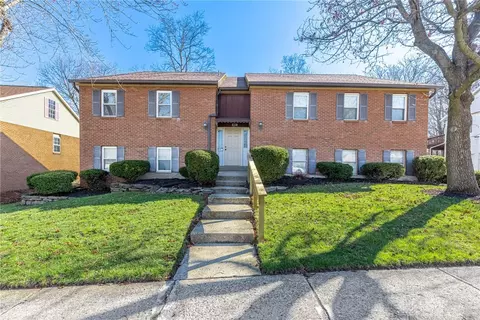 1330 Black Forest Dr #B, West Carrollton, OH 45449