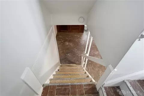 Entry Way - 3249 Brater Ave, Cincinnati, OH 45238 photo 6 of 7