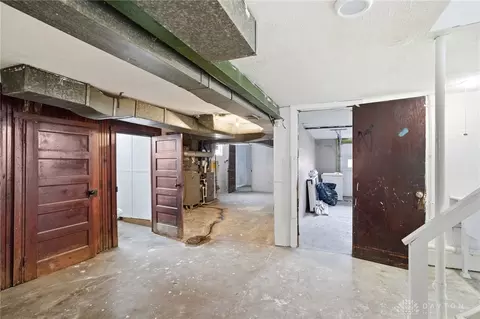 Entry Way - 3249 Brater Ave, Cincinnati, OH 45238 photo 7 of 7