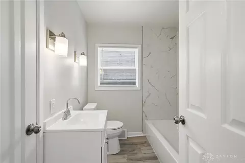 Bath - 3249 Brater Ave, Cincinnati, OH 45238 photo 1 of 1