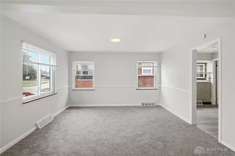 Living - 3249 Brater Ave, Cincinnati, OH 45238 photo 7 of 7