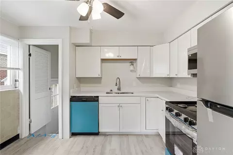 Kitchen - 3249 Brater Ave, Cincinnati, OH 45238 photo 1 of 2