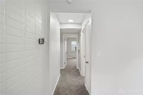 Entry Way - 3249 Brater Ave, Cincinnati, OH 45238 photo 2 of 7