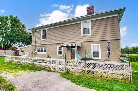 914 Eaton Lewisburg Rd, Eaton, OH 45320