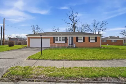 1087 Fairfield Rd, Troy, OH 45373