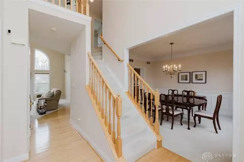 Entry Way - 9741 Olde Georgetown Way, Centerville, OH 45458 photo 4 of 6