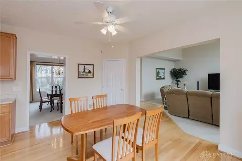 Dining - 9741 Olde Georgetown Way, Centerville, OH 45458 photo 4 of 5