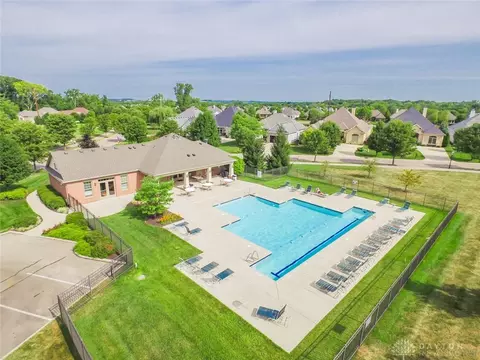 Exterior - 9741 Olde Georgetown Way, Centerville, OH 45458 photo 10 of 10