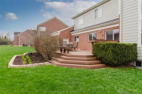 Exterior - 9741 Olde Georgetown Way, Centerville, OH 45458 photo 6 of 10