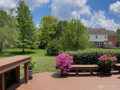 Exterior - 9741 Olde Georgetown Way, Centerville, OH 45458 photo 5 of 10