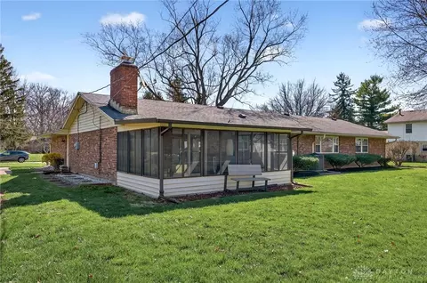Exterior - 5907 Red Coach Rd, Dayton, OH 45429 photo 11 of 12