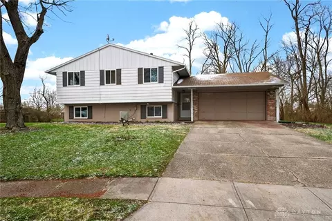 4401 Nowak Ave, Huber Heights, OH 45424