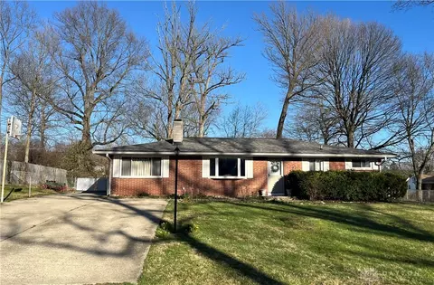 1692 Shady Ln, Dayton, OH 45432