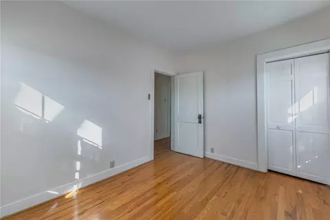 Bedroom - 2704 Aerial Ave, Kettering, OH 45419 photo 4 of 8