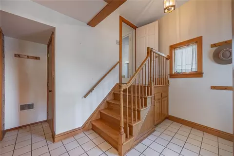 Entry Way - 2704 Aerial Ave, Kettering, OH 45419 photo 1 of 1
