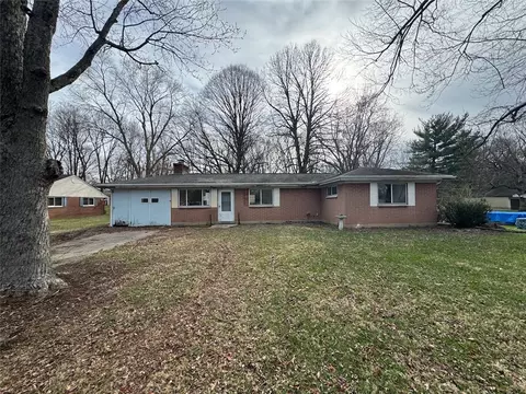 1732 Pierce Dr, Dayton, OH 45432