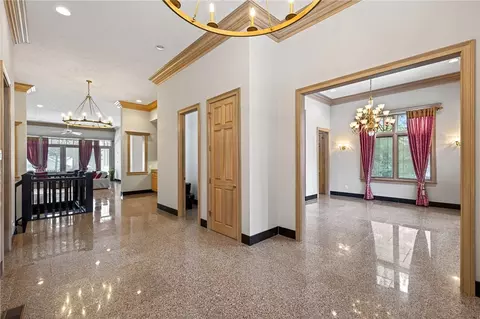 Entry Way - 453 Timberlea Trl, Kettering, OH 45429 photo 3 of 6
