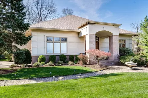 Exterior - 453 Timberlea Trl, Kettering, OH 45429 photo 4 of 18