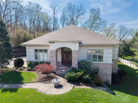 Exterior - 453 Timberlea Trl, Kettering, OH 45429 photo 17 of 18