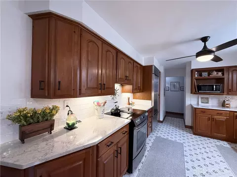Kitchen - 4416 Timberwilde Dr, Kettering, OH 45440 photo 1 of 7