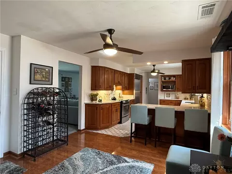 Kitchen - 4416 Timberwilde Dr, Kettering, OH 45440 photo 6 of 7