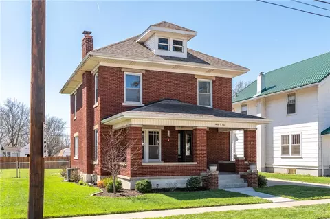 304 W Madison St, New Carlisle, OH 45344