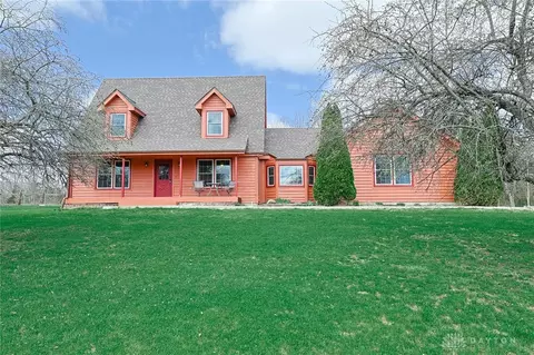 8585 Cedar Hill Rd, Waynesville, OH 45068