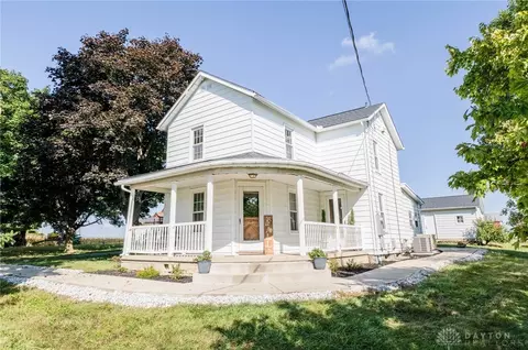 13343 Dechant Rd, Farmersville, OH 45325