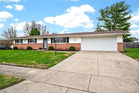 1785 Tahoe Dr, Xenia, OH 45385