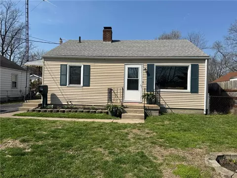 1706 Park Dr, Middletown, OH 45044