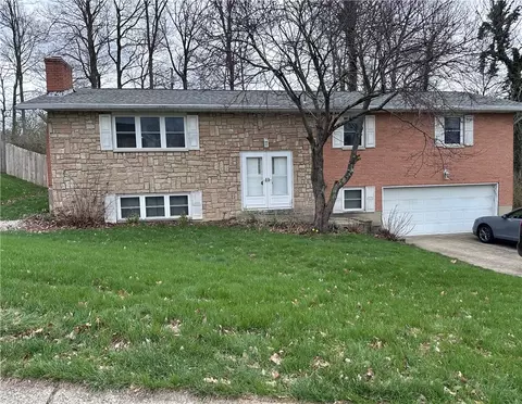 6260 Overture Dr, Dayton, OH 45449